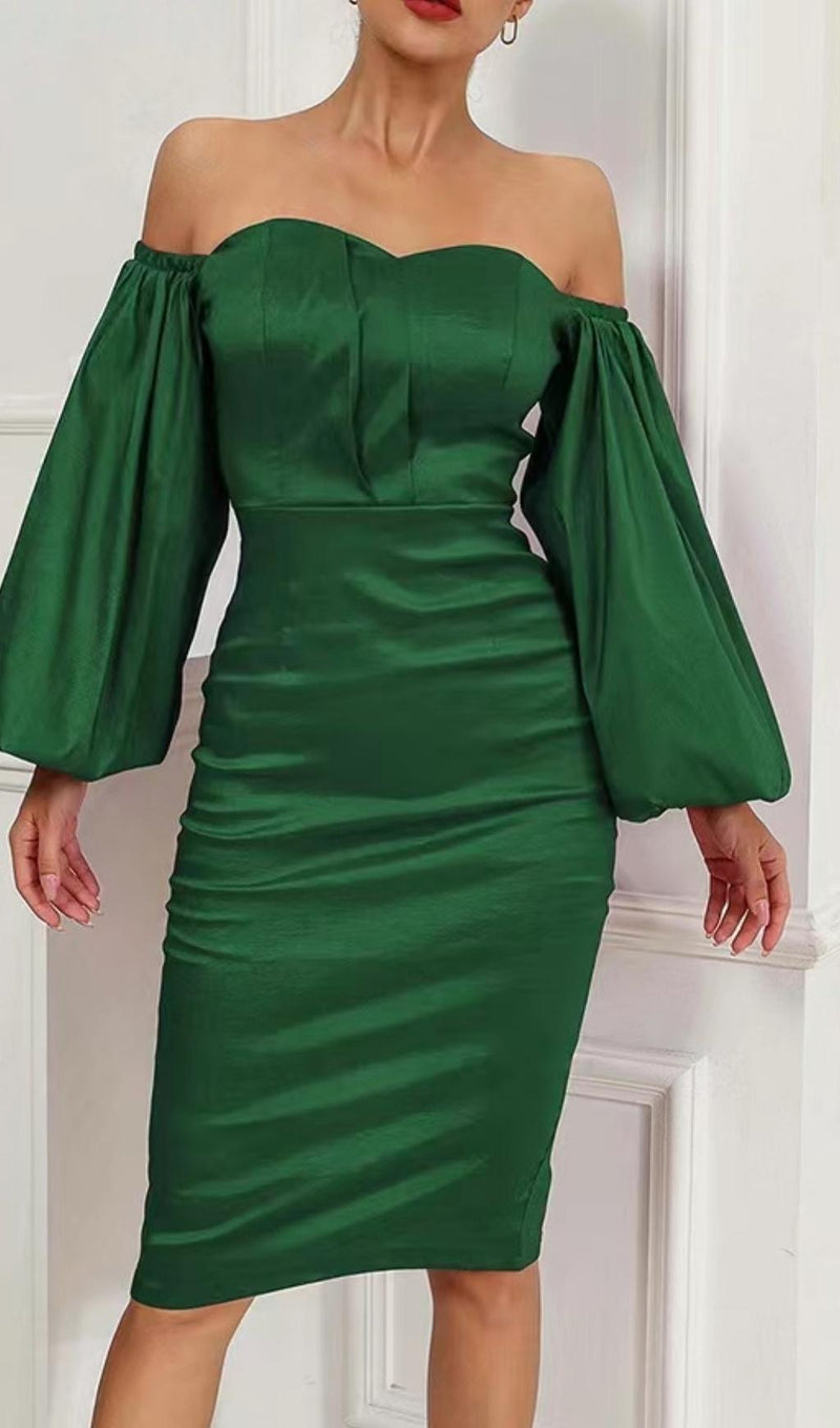 STRAPLESS LONG SLEEVE IN GREEN