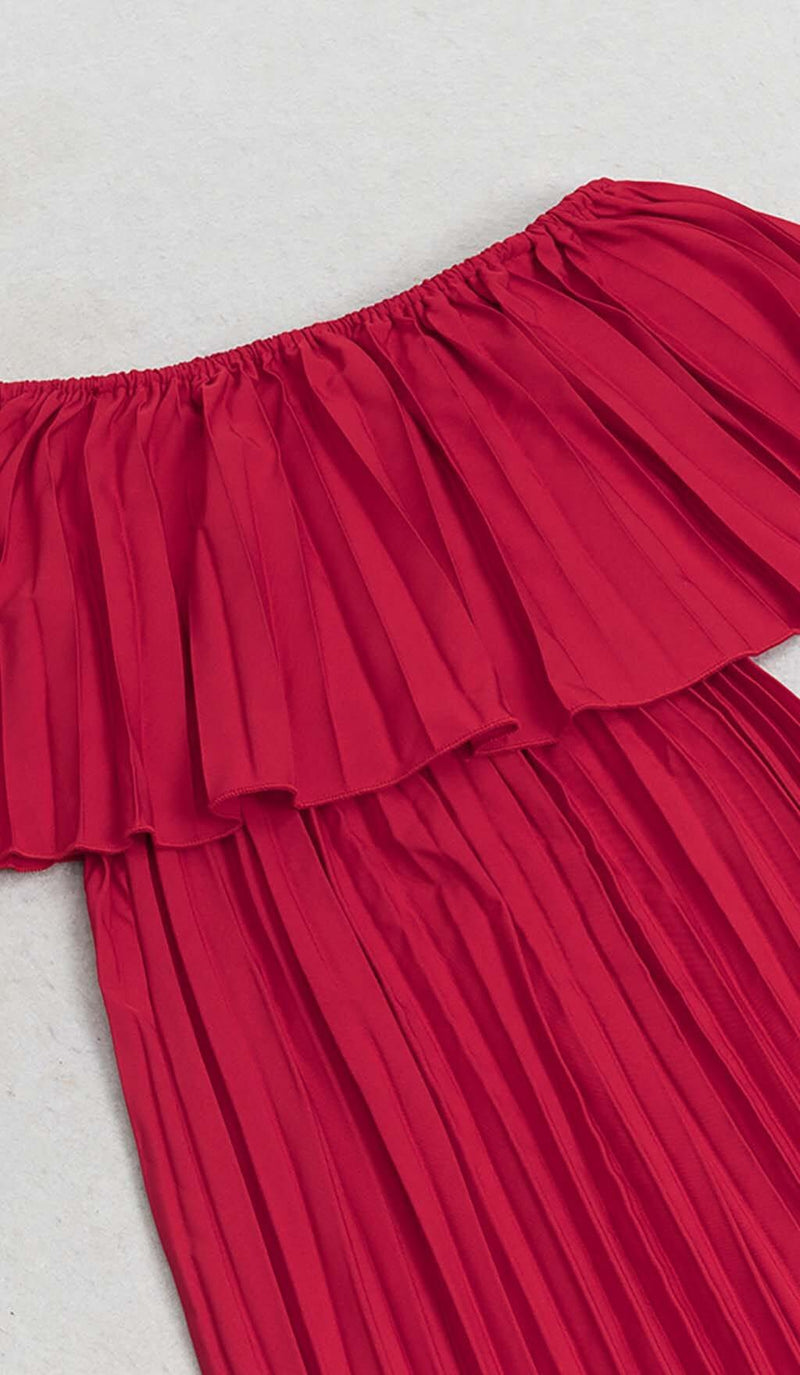 STRAPLESS PLEATED MAXI DRESS IN RED