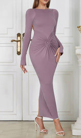 LONG-SLEEVED BACKLESS BODYCON MAXI DRESS