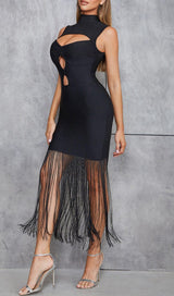 SLEEVELESS HOLLOWED OUT FRINGE DRESS IN BLACK